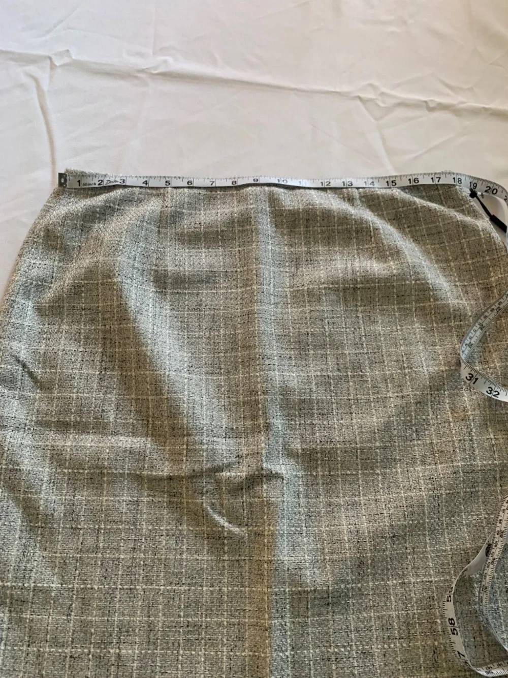 NWT Calvin Klein Grey Silver Bouclé Tweed Pencil Skirt 16 Office